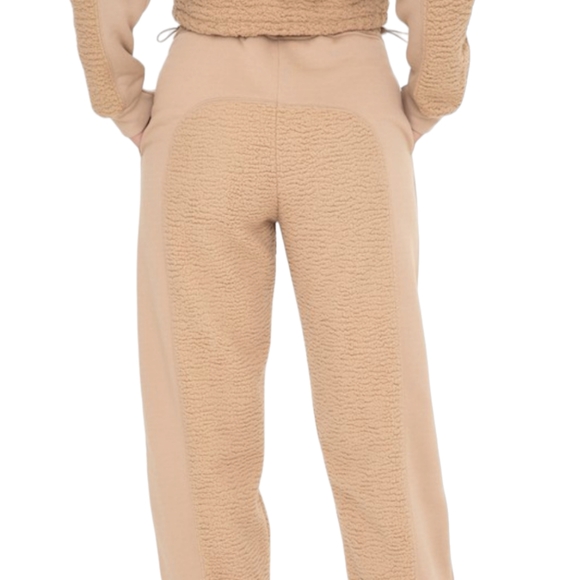 189. Women's Tan Sherpa Sweats Set Crop Hoodie Sweatpants NWT - Picture 6 of 6
